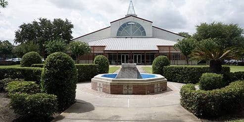 St. Thomas Aquinas, Sugar Land, TX exterior.