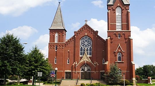 Immaculate Conception Catholic Church Fort Smith, AK exterior.